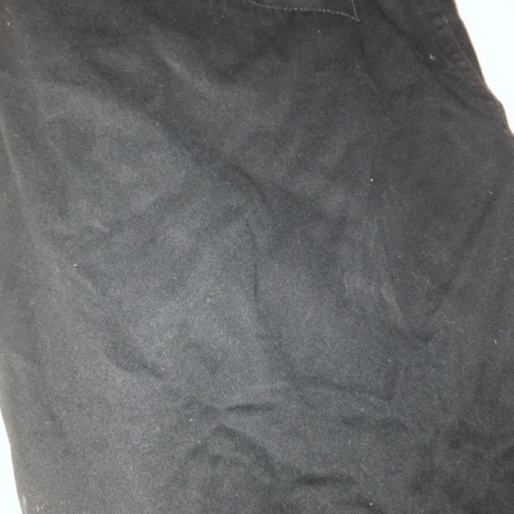 Shorts - Picture 3 of 4